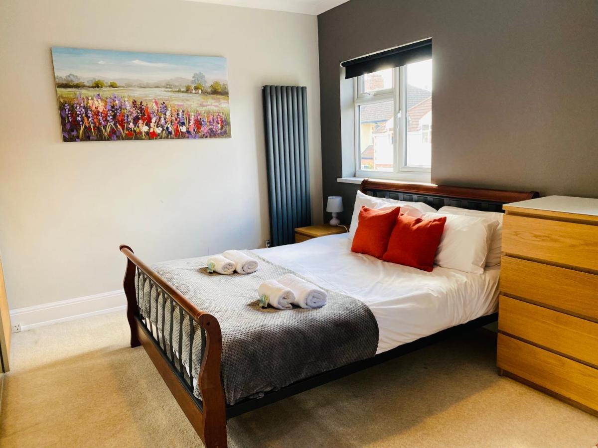 Mayors House Ideal For Groups & Business Villa Питерборо Екстериор снимка