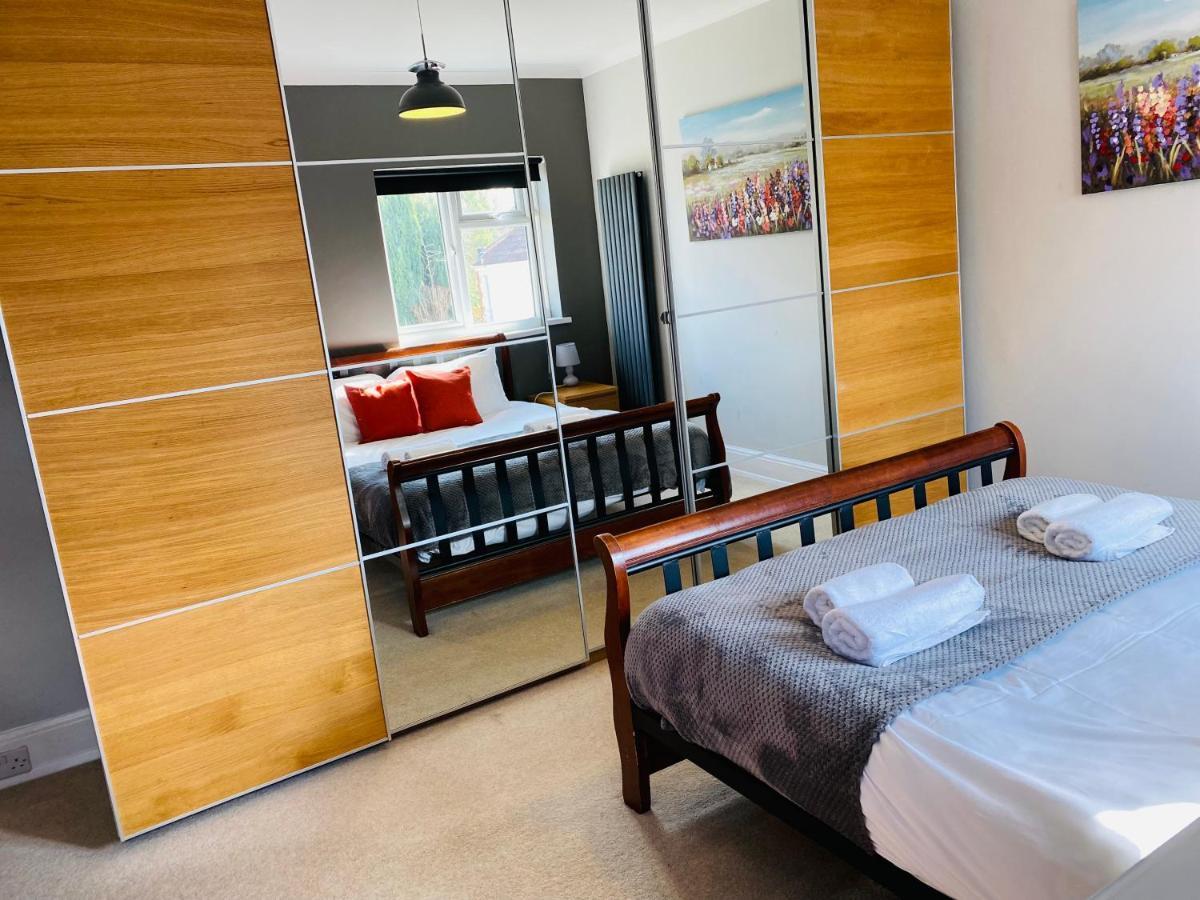 Mayors House Ideal For Groups & Business Villa Питерборо Екстериор снимка