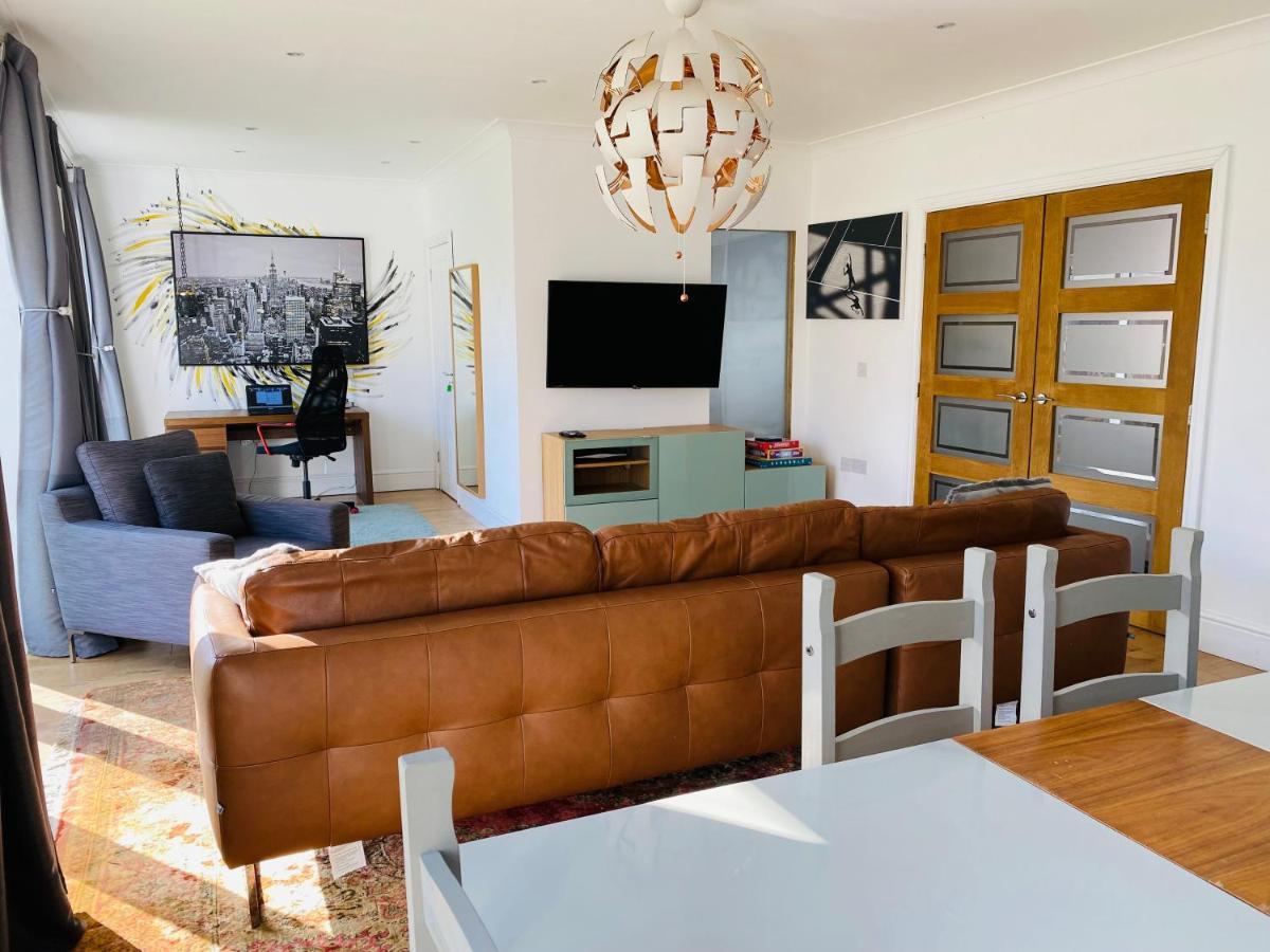 Mayors House Ideal For Groups & Business Villa Питерборо Екстериор снимка