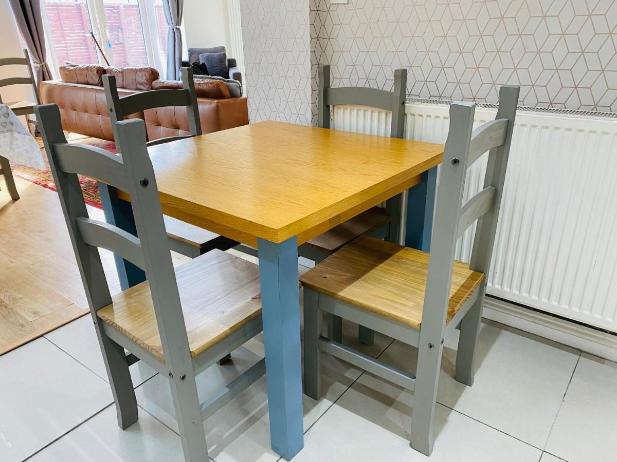 Mayors House Ideal For Groups & Business Villa Питерборо Екстериор снимка