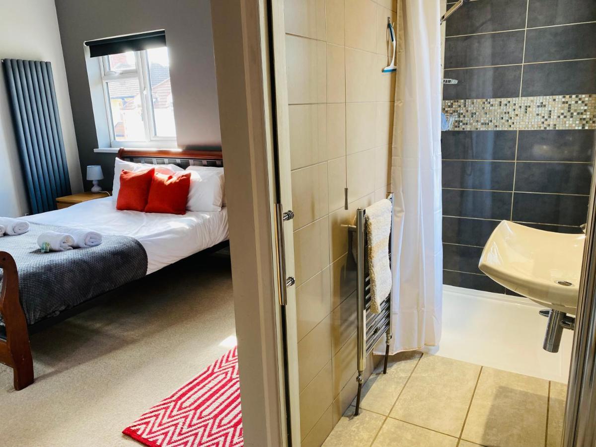 Mayors House Ideal For Groups & Business Villa Питерборо Екстериор снимка